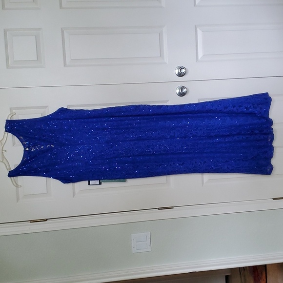 Royal blue lace and sequined formal evening dress size 20 NWT - Picture 4 of 7